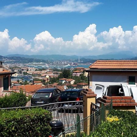 La Casa Di Max Villa La Spezia Luaran gambar