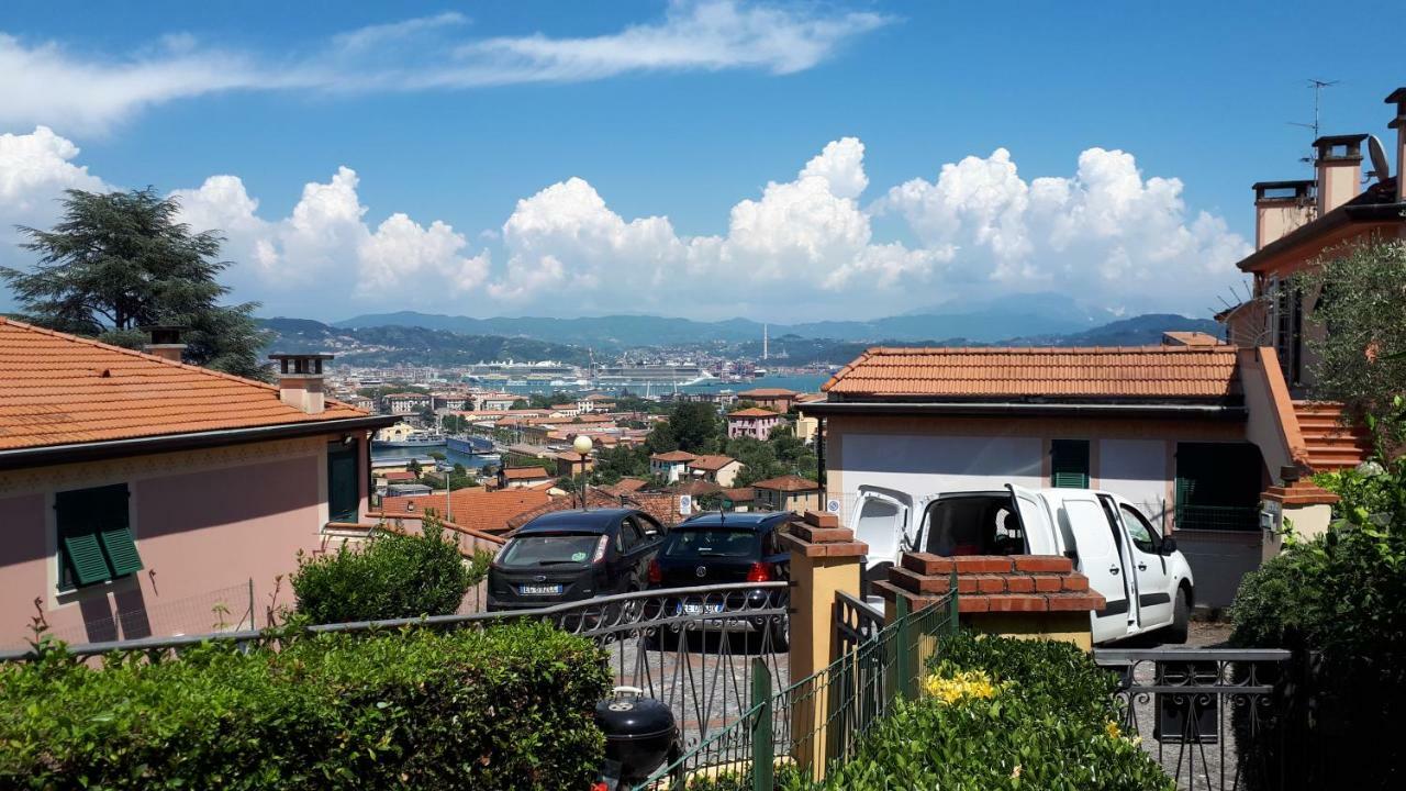 La Casa Di Max Villa La Spezia Luaran gambar